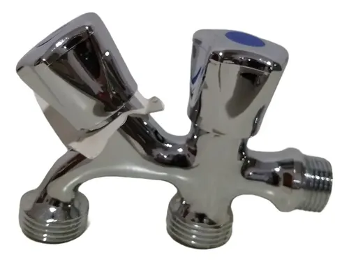 Foto de Llave de Chorro Camello de Lujo — CharaTools